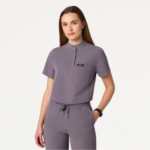 Jaanuu Titanium Scrub Set (top and bottom) Size Small